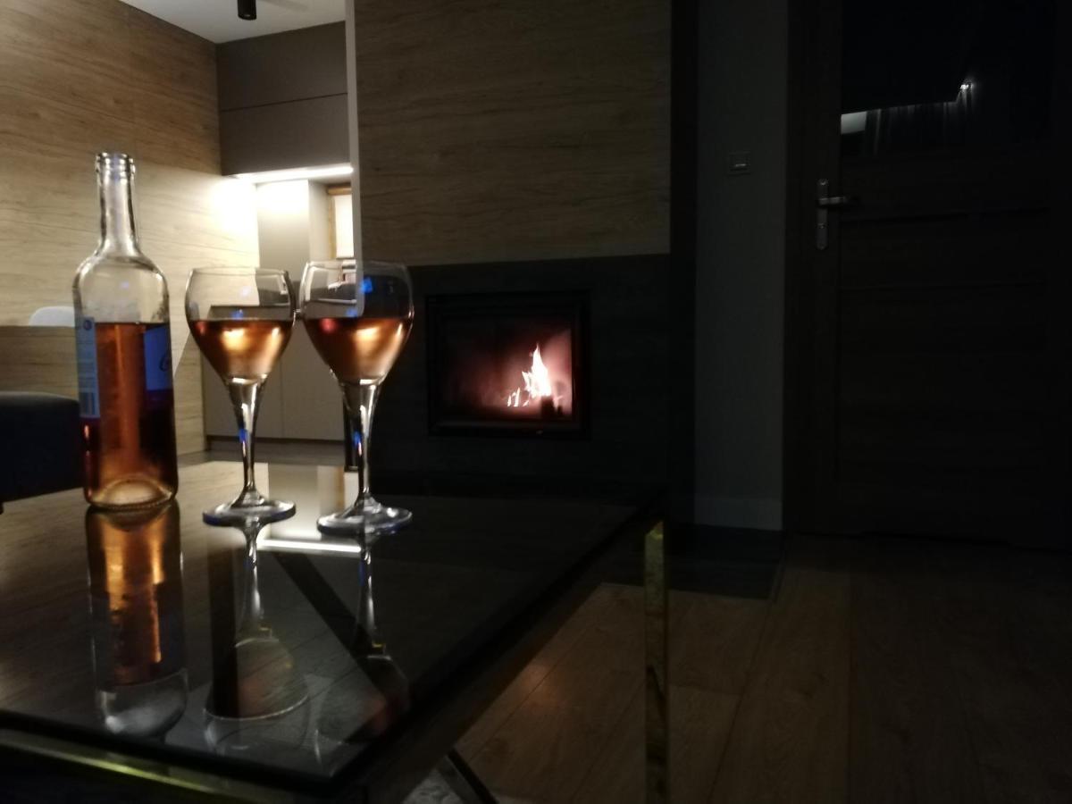 Nowoczesne Domki Z Kominkami, Sauna I Fotelem Masujacym Bayamo, Lucca, Hawana I I Hawana II Swieta Katarzyna  Eksteriør bilde